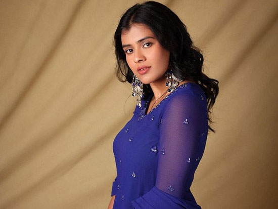 Pretty Looks Of Hebah Patel In Chudidhar